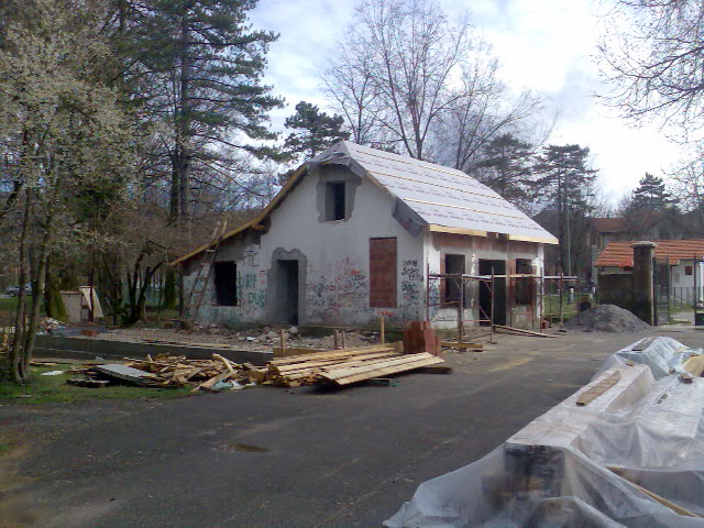 WiNe Wine House in Cetinje had been photographed before reconstruction